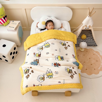 91家纺网 家纺一手货源 找家纺 吉咪兔家纺 25年新款三丽鸥库洛米儿童豆豆被针织棉幼儿园宝宝午睡春秋四季婴儿被子 大眼蛙