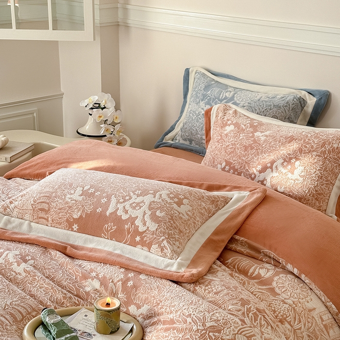 91家纺网 家纺一手货源 找家纺 （总）2024冬季新款雕花绒系列四件套-赫本