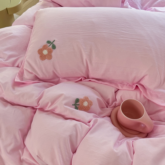 91家纺网 家纺一手货源 找家纺 布可家纺 2025新款水洗棉毛巾绣四件套 花儿朵朵-粉