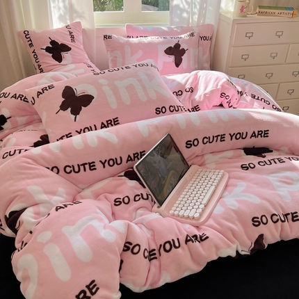 91家纺网 家纺一手货源 找家纺 （总）六巷胡同 2024新款INS卡通牛奶绒四件套