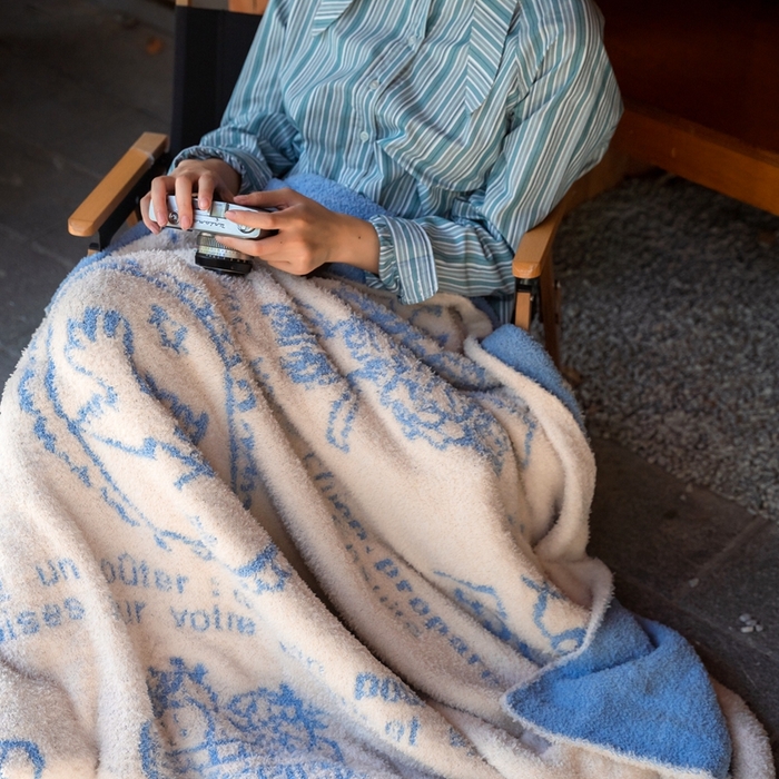 91家纺网 家纺一手货源 找家纺 圆岛 2024新款多功能针织半边绒毛毯 下午茶