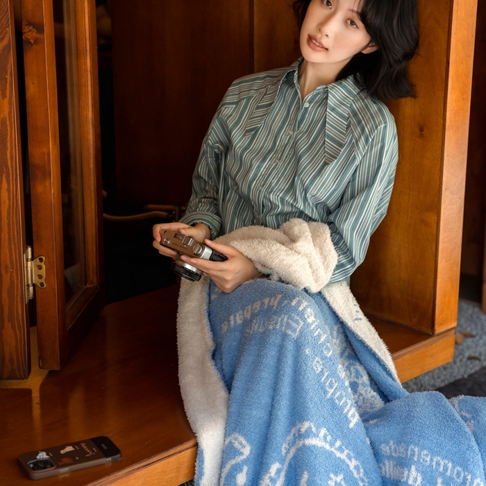 91家纺网 家纺一手货源 找家纺 圆岛 2024新款多功能针织半边绒毛毯 下午茶