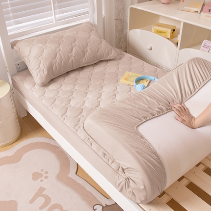 91家纺网 家纺一手货源 找家纺 （总）暖季家纺 2025新款心芙系列夹棉防水床笠学生款