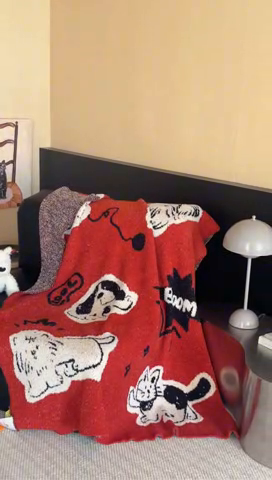 91家纺网 家纺一手货源 找家纺 圆岛 2024新款多功能针织半边绒毛毯 抽象小狗