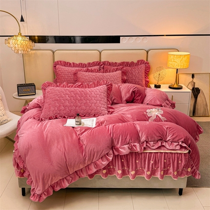 91家纺网 家纺一手货源 找家纺 （总）恒爱家纺 2024新款宝宝绒霞姿月韵四件套