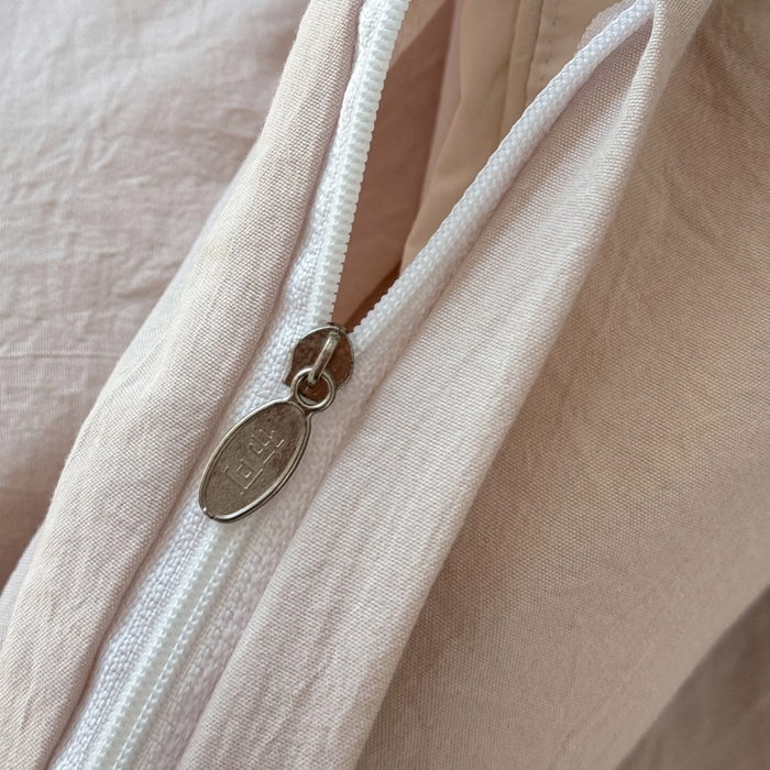 91家纺网 家纺一手货源 找家纺 布可家纺 2025新款水洗棉毛巾绣四件套 米奇-卡其