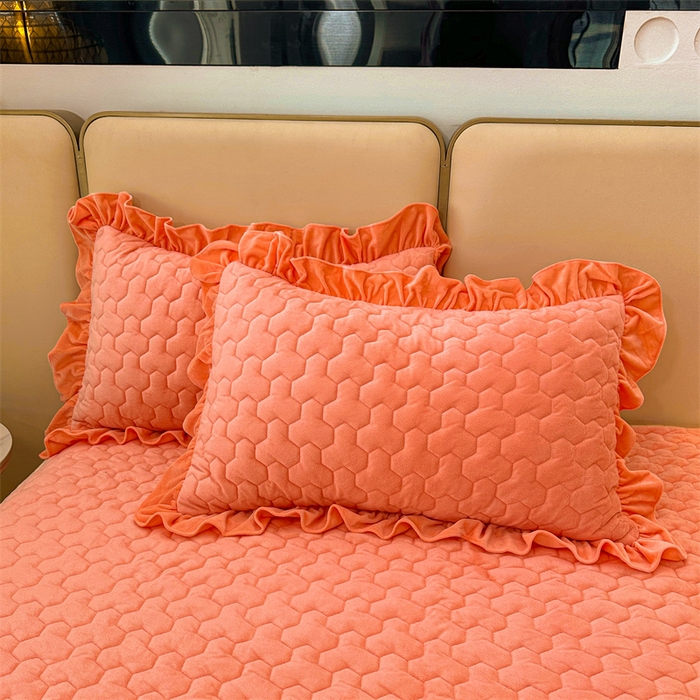 91家纺网 家纺一手货源 找家纺 恒爱家纺 2024新款宝宝绒霞姿月韵床笠 美人玉