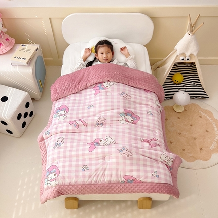 91家纺网 家纺一手货源 找家纺 （总）吉咪兔家纺 25年新款三丽鸥库洛米儿童豆豆被针织棉幼儿园宝宝午睡春秋四季婴儿被子