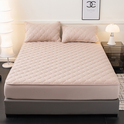 91家纺网 家纺一手货源 找家纺 （总）暖季家纺 2025新款心芙系列夹棉防水床笠成人款