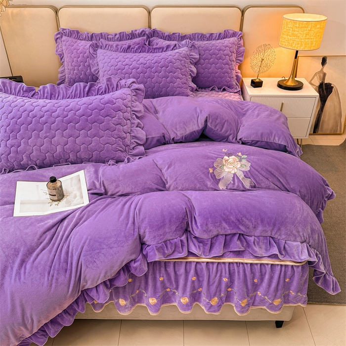 91家纺网 家纺一手货源 找家纺 恒爱家纺 2024新款宝宝绒霞姿月韵四件套 浪漫紫