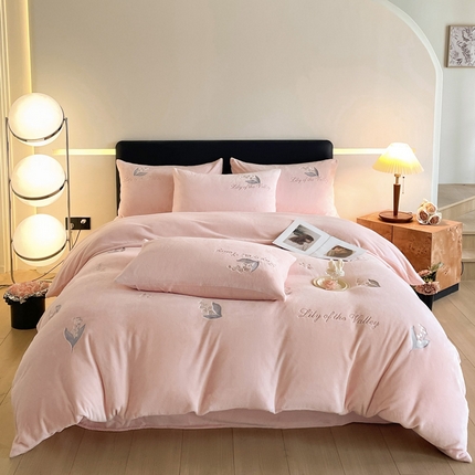 爱缦 2024新款铃兰物语系列全消光牛奶绒四件套 铃兰物语-黛粉色