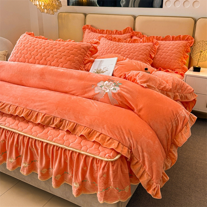 91家纺网 家纺一手货源 找家纺 恒爱家纺 2024新款宝宝绒霞姿月韵四件套 美人玉