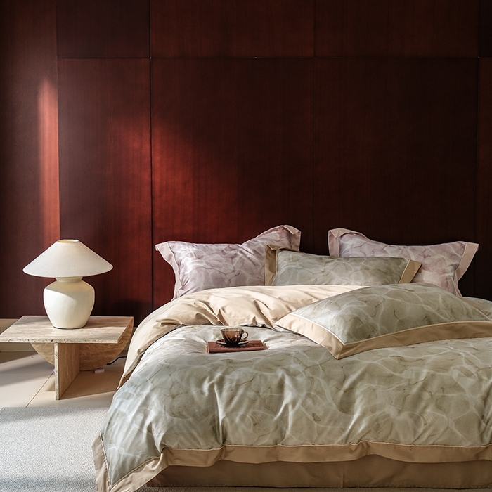 91家纺网 家纺一手货源 找家纺 2024新款天丝棉磨毛宽边+嵌条印花四件套 岚烟-绿