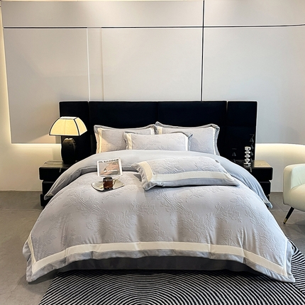 91家纺网 家纺一手货源 找家纺 （总）极简 2024新款雕花牛奶绒宽边四件套