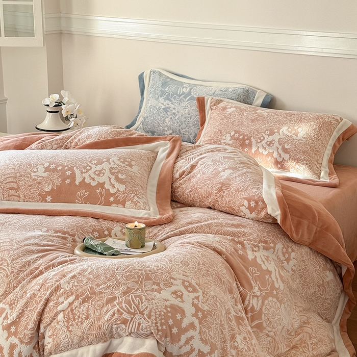 91家纺网 家纺一手货源 找家纺 2024冬季新款雕花绒系列四件套-赫本 赫本-橙