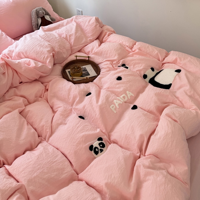 91家纺网 家纺一手货源 找家纺 布可家纺 2025新款水洗棉毛巾绣四件套 熊猫嘟嘟-玉