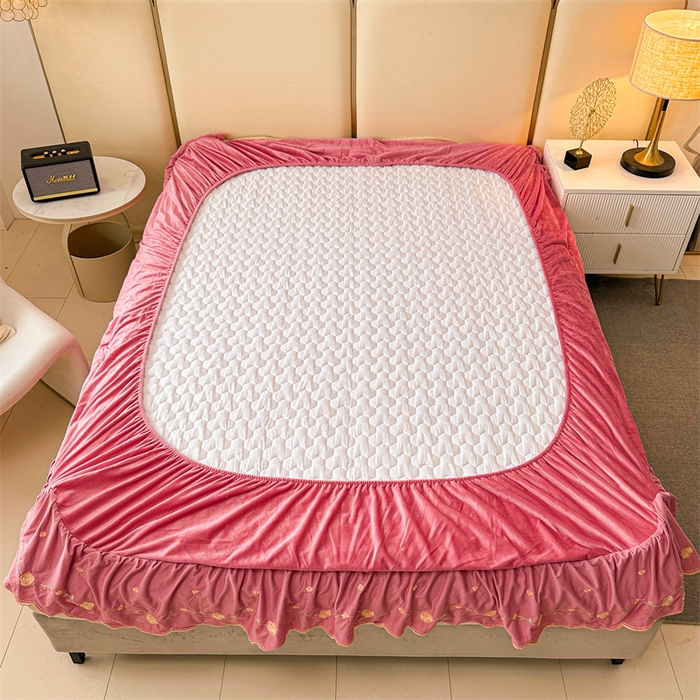 91家纺网 家纺一手货源 找家纺 恒爱家纺 2024新款宝宝绒霞姿月韵床笠 豆沙红