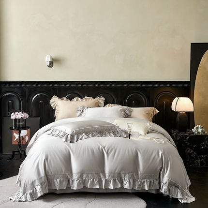 91家纺网 家纺一手货源 找家纺 榻尚家居 2024新款法式花边绣花天丝棉四件套-秘境 秘境-银灰