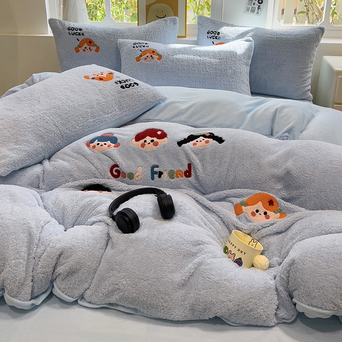 91家纺网 家纺一手货源 找家纺 金爱家 2024新款220g加厚防静电泰迪绒牛奶绒刺绣四件套 泰迪绒-好伙伴