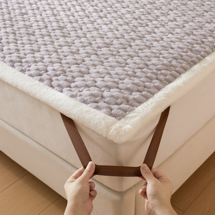 91家纺网 家纺一手货源 找家纺 鑫钰 2024秋冬新款加厚金龟绒牛奶绒床护垫床垫 金龟绒-紫灰