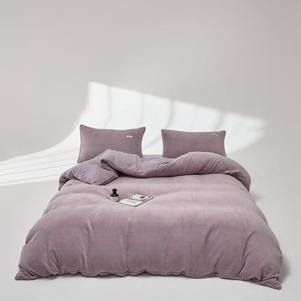 91家纺网 家纺一手货源 找家纺 时光里 2024新款牛奶绒纯色双拼四件套 香芋紫拼浅紫