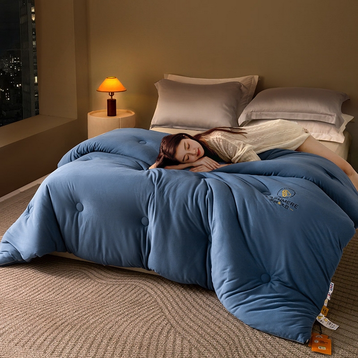 91家纺网 家纺一手货源 找家纺 被靠被 2024新款火山绒大豆纤维被被子被芯 蓝青