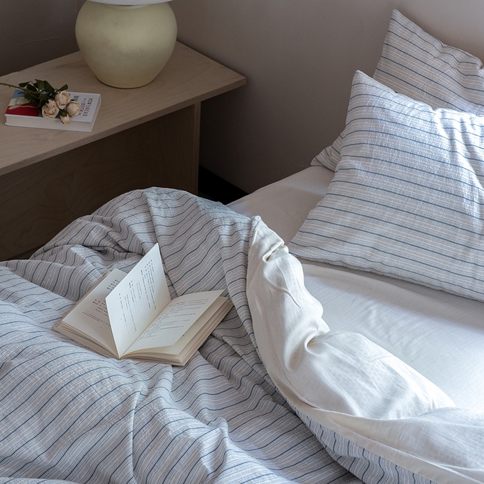 91家纺网 家纺一手货源 找家纺 （总）2024新款简约纯棉条纹提花四件套特殊工艺日式全棉被套提花人字纹双人床单--不言系列