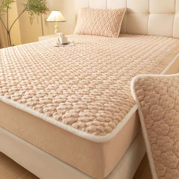 91家纺网 家纺一手货源 找家纺 鑫钰 2024秋冬新款加厚金龟绒牛奶绒床笠床垫保护罩 金龟绒-驼色