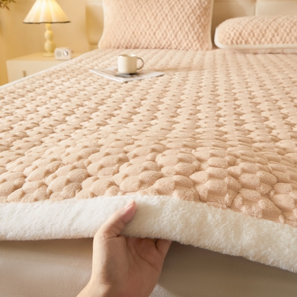 鑫钰 2024秋冬新款加厚金龟绒牛奶绒床护垫床垫 金龟绒-驼色