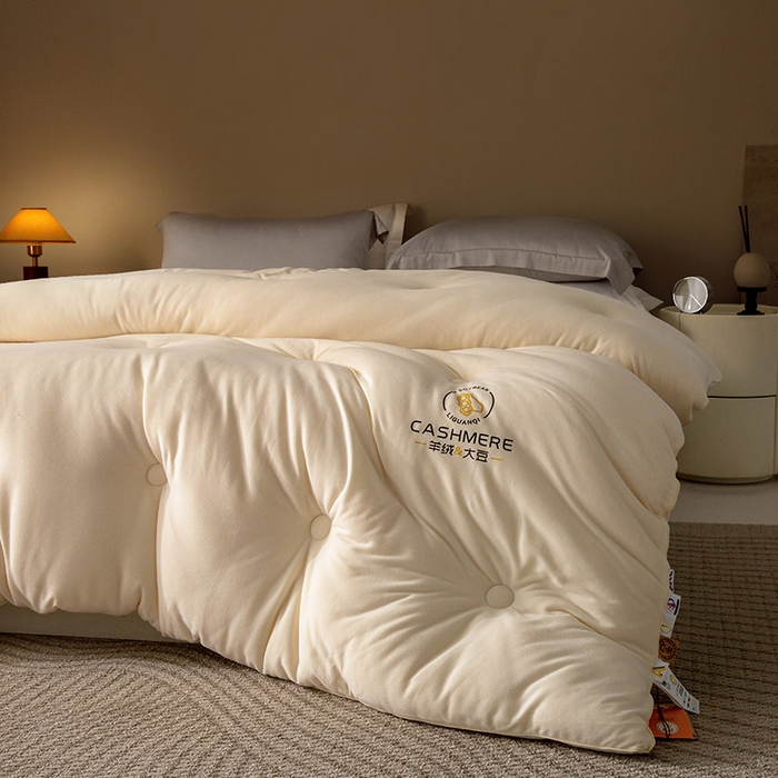 91家纺网 家纺一手货源 找家纺 被靠被 2024新款火山绒大豆纤维被被子被芯 本白