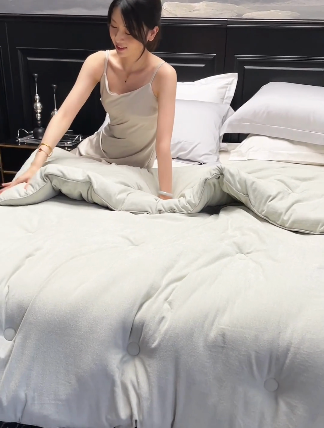 91家纺网 家纺一手货源 找家纺 被靠被 2024新款A类石墨烯3D黑金被被子被芯 3D黑金被-绿