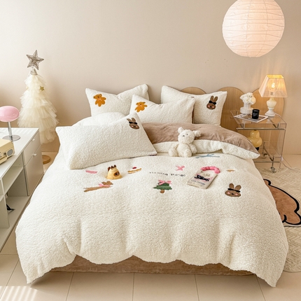 91家纺网 家纺一手货源 找家纺 2024新款A类羊羔绒刺绣四件套 奇妙兔