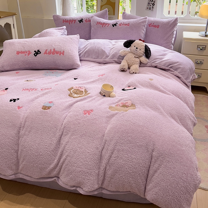 91家纺网 家纺一手货源 找家纺 金爱家 2024新款220g加厚防静电泰迪绒牛奶绒刺绣四件套 泰迪绒-可爱狗