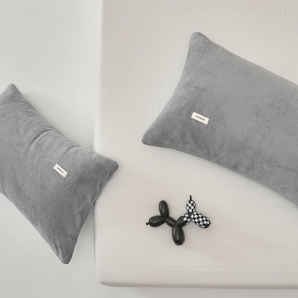 91家纺网 家纺一手货源 找家纺 （总）时光里 2024新款牛奶绒纯色双拼单枕套