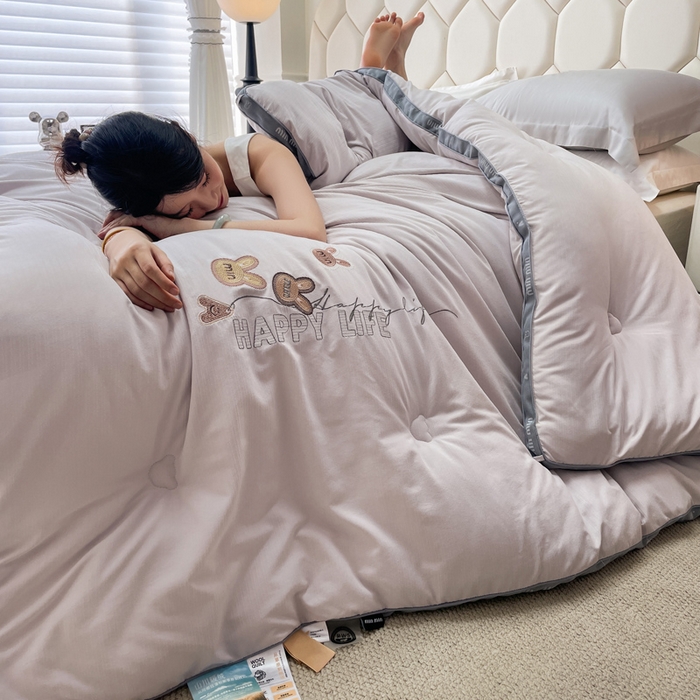 91家纺网 家纺一手货源 找家纺 被靠被 2024新款minmin潘帕斯羊绒被被子被芯 雾霾紫