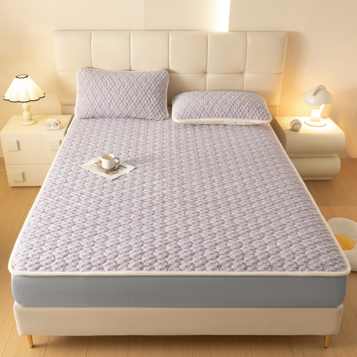 91家纺网 家纺一手货源 找家纺 鑫钰 2024秋冬新款加厚金龟绒牛奶绒床笠床垫保护罩 金龟绒-紫灰