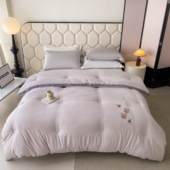 91家纺网 家纺一手货源 找家纺 被靠被 2024新款minmin潘帕斯羊绒被被子被芯 雾霾紫