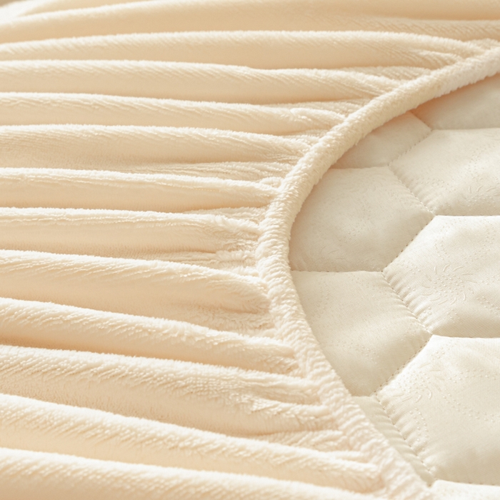 91家纺网 家纺一手货源 找家纺 鑫钰 2024秋冬新款加厚金龟绒牛奶绒床笠床垫保护罩 金龟绒-米白