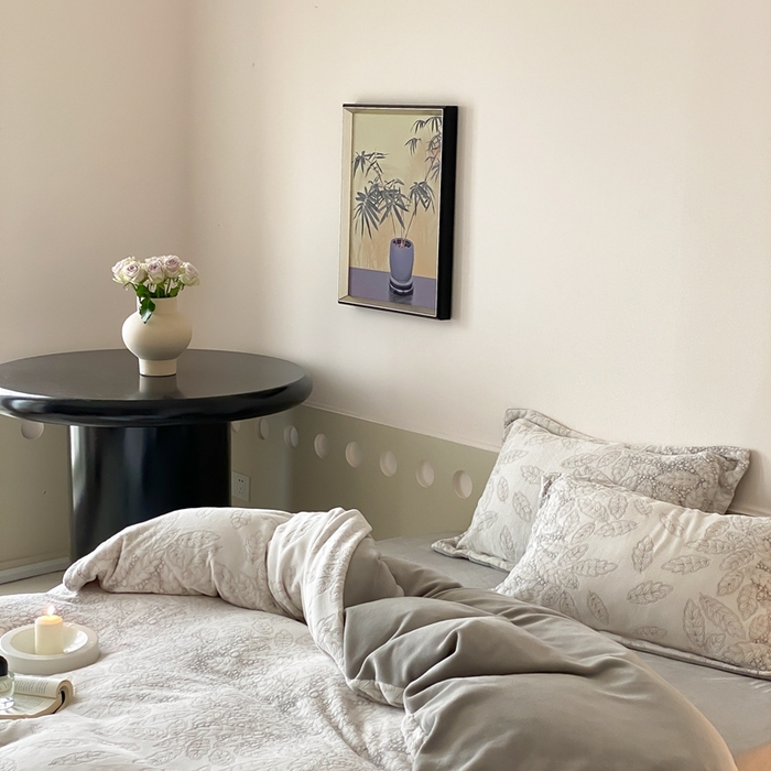 91家纺网 家纺一手货源 找家纺 旷野 2024新款双色提花雕花牛奶绒四件套 田野-灰