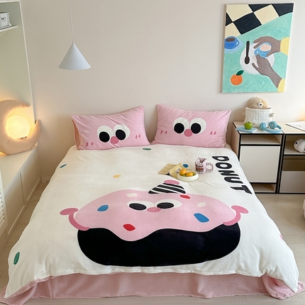 91家纺网 家纺一手货源 找家纺 （总）觅糖 2024新款牛奶绒大版印花四件套