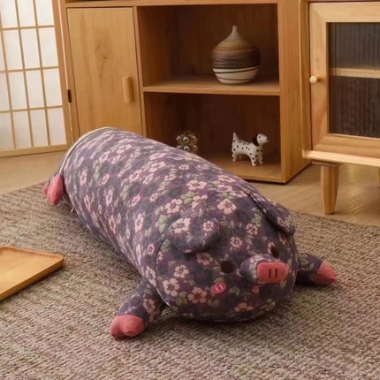 91家纺网 家纺一手货源 找家纺 （总）双层纱家居 2024新款双层纱玩偶抱枕靠垫,超大恐龙-紫（玩偶抱枕）,超大恐龙-粉（玩偶抱枕）,超大恐龙-桔（玩偶抱枕）,大脸猫-粉（玩偶抱枕）,大脸猫-红（玩偶抱枕）,幸福狗-粉（玩偶抱枕）,幸福狗-紫（玩偶抱枕）,立兔子-红（玩偶抱枕）,立兔子-粉（玩偶抱枕）,毛毛虫-紫（玩偶抱枕）,毛毛虫-粉（玩偶抱枕）,小趴趴狗-咖（玩偶抱枕）,小趴趴狗-粉（玩偶抱枕）,小趴趴狗-紫（玩偶抱枕）,小趴趴狗-桔（玩偶抱枕）,小趴趴狗-红（玩偶抱枕）,小趴趴狗-玫红（玩偶抱枕）,小象-粉（玩偶抱枕）,小象-紫（玩偶抱枕）,小象-花朵红（玩偶抱枕）,小象-几何红（玩偶抱枕）,小坐垫-巧克力色,小坐垫-翠绿,小坐垫-藕粉,小坐垫-藏青,小坐垫-玫红,小坐垫-卡其,小坐垫-浅绿,小坐垫-深绿,长兔兔-粉（玩偶抱枕）,长兔兔-红（玩偶抱枕）,猪猪-粉（玩偶抱枕）,猪猪-紫（玩偶抱枕）