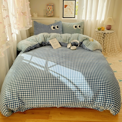 慕尚 2025新款可爱大眼睛蝴蝶结牛奶绒四件套 芭比白云石