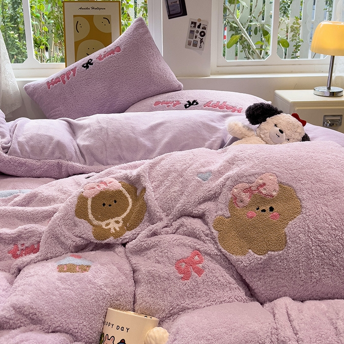 91家纺网 家纺一手货源 找家纺 金爱家 2024新款220g加厚防静电泰迪绒牛奶绒刺绣四件套 泰迪绒-可爱狗