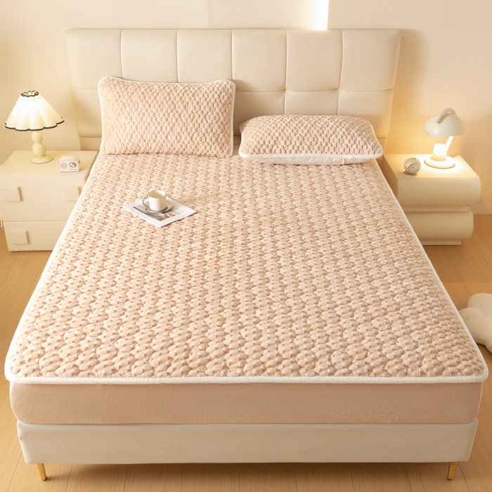 91家纺网 家纺一手货源 找家纺 鑫钰 2024秋冬新款加厚金龟绒牛奶绒床笠床垫保护罩 金龟绒-驼色