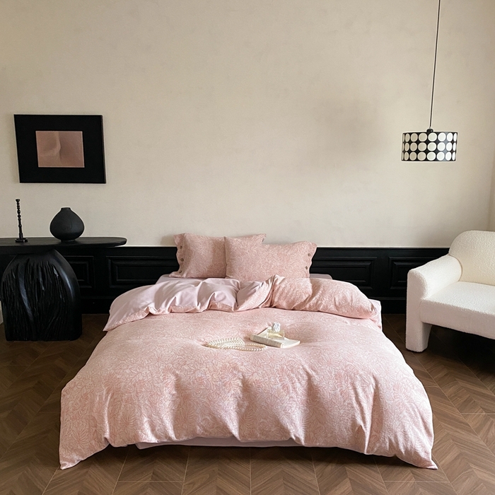 91家纺网 家纺一手货源 找家纺 旷野 2024新款全棉色织大提花磨毛四件套 晚枫林-粉