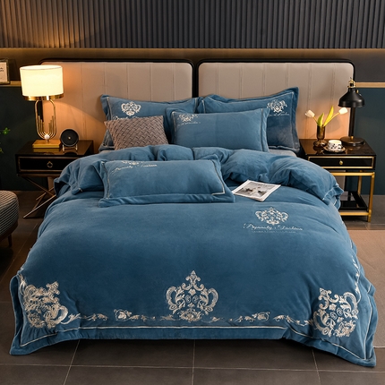 91家纺网 家纺一手货源 找家纺 （总）沐妍家纺 2024新款欧式重工刺绣绣花纯色牛奶绒四件套