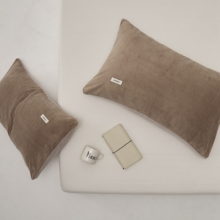 91家纺网 家纺一手货源 找家纺 （总）时光里 2024新款牛奶绒纯色双拼单枕套