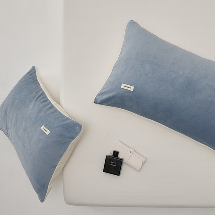 91家纺网 家纺一手货源 找家纺 （总）时光里 2024新款牛奶绒纯色双拼单枕套