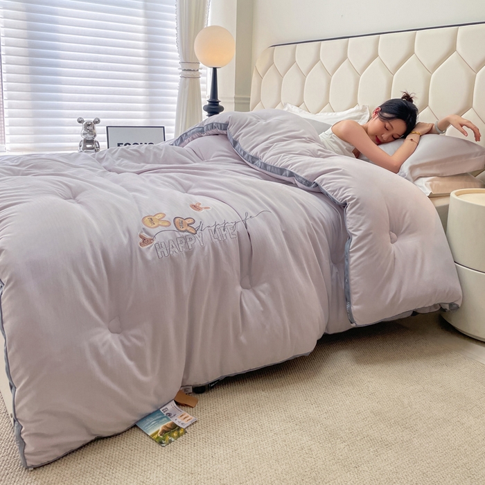 91家纺网 家纺一手货源 找家纺 被靠被 2024新款minmin潘帕斯羊绒被被子被芯 雾霾紫