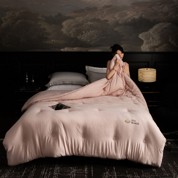 91家纺网 家纺一手货源 找家纺 被靠被 2024新款A类石墨烯3D黑金被被子被芯 3D黑金被-粉